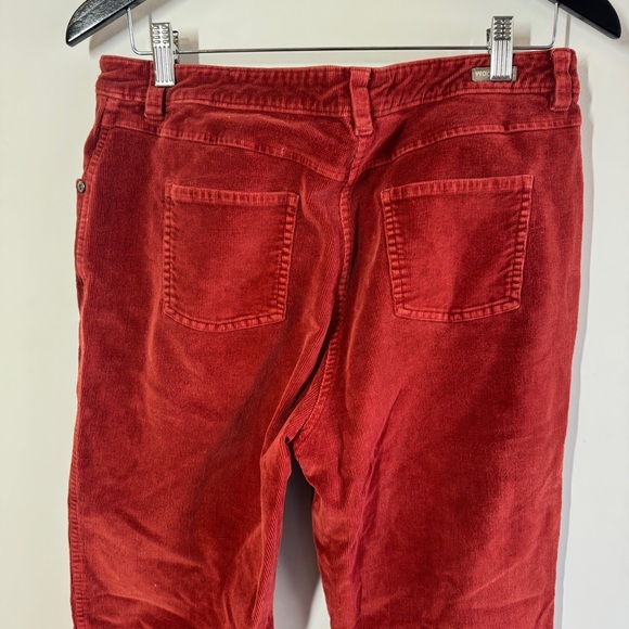 Woolrich Red Corduroy Pants Women’s Size 8 Mid Rise Straight Leg Cotton Blend - Picture 7 of 12